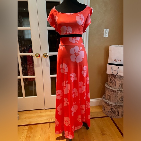 Maxi Skirt Set - Picture 2 of 7